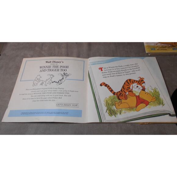Disneyland Record & Book Lot: It's A Small World and Winnie the Pooh - Picture 5 of 16
